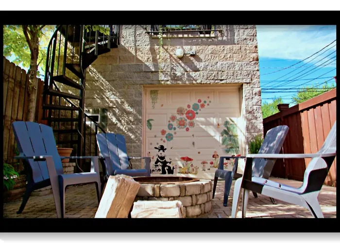 The Banksy-greystone Rooftop Firepit United Center Apartment